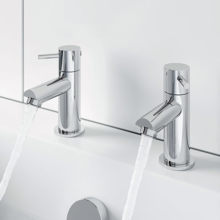 Bath Pillar Taps