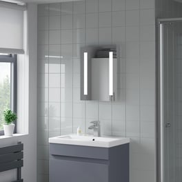 essentials-aqua-led-illuminated-mirror-390-x-500mm-battery-operated