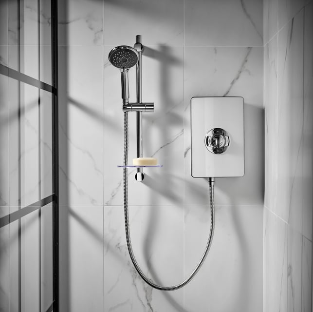 triton-aspirante-electric-shower-white-gloss-9.5kw-asp09gswht