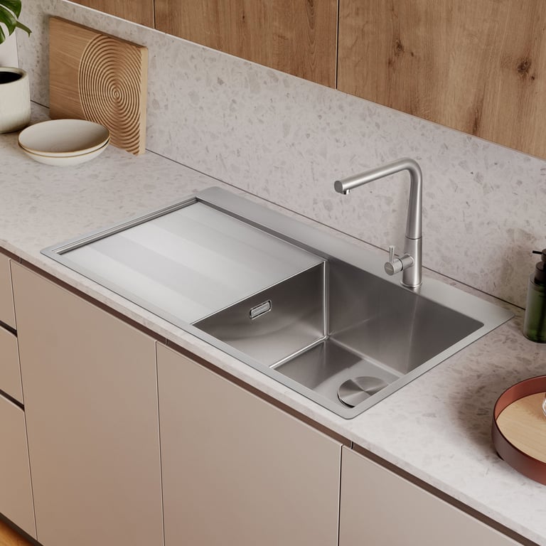 Rangemaster Rockford 1.5 Bowl Stainless Steel Kitchen Sink RHD RK9852R