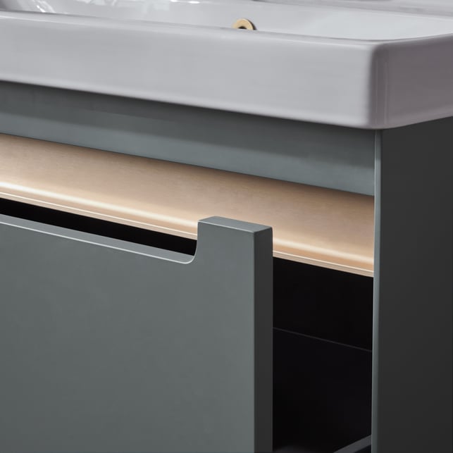 tavistock-acumen-brushed-brass-furniture-handle-trim-600mm-acuprf6a