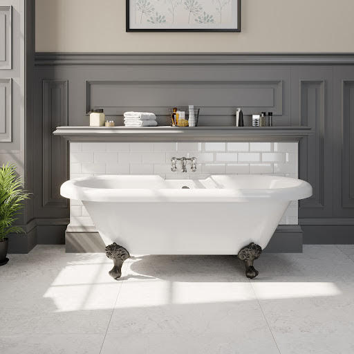 Park Lane Oxford Freestanding 1500 x 750mm  Roll Top Bath With Black Ball Feet