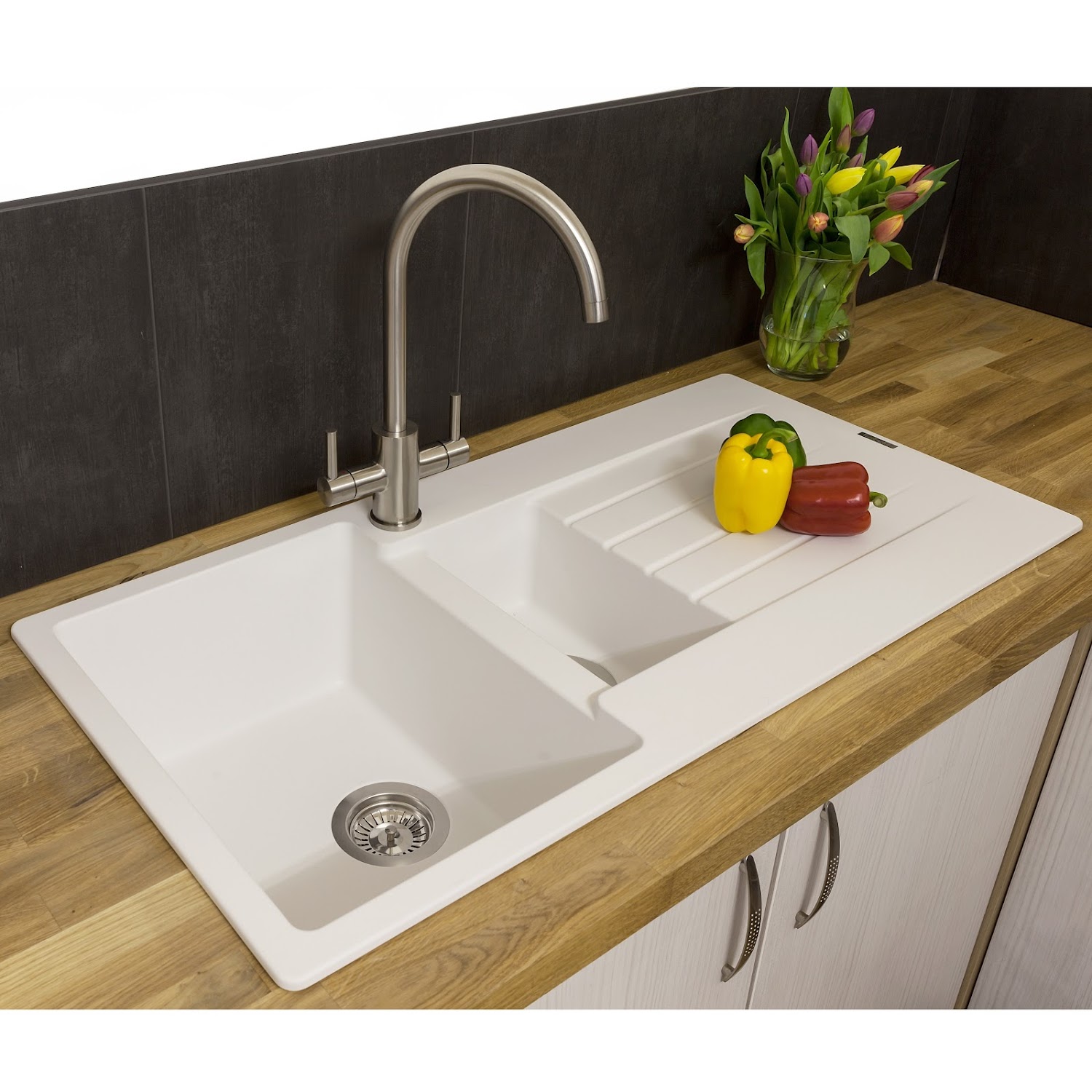 Reginox Harlem15 Pure White Granite 1.5 Bowl Kitchen Sink with Drainer