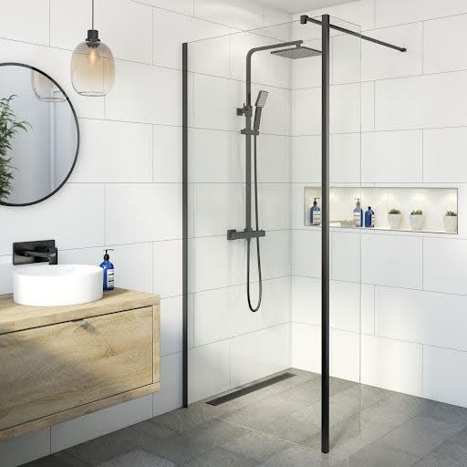 Diamond Wet Room Shower Screen 700mm with Fixed Return Panel - 8mm Black