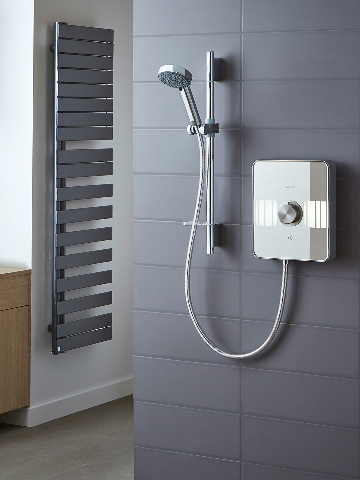 Aqualisa Lumi Electric Shower 10.5kw Chrome 5 Spray Modern Illuminated