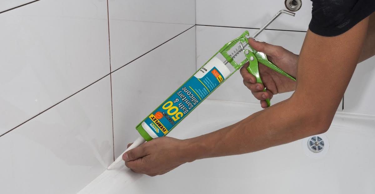 A Beginners Guide to Tiling a Bathroom